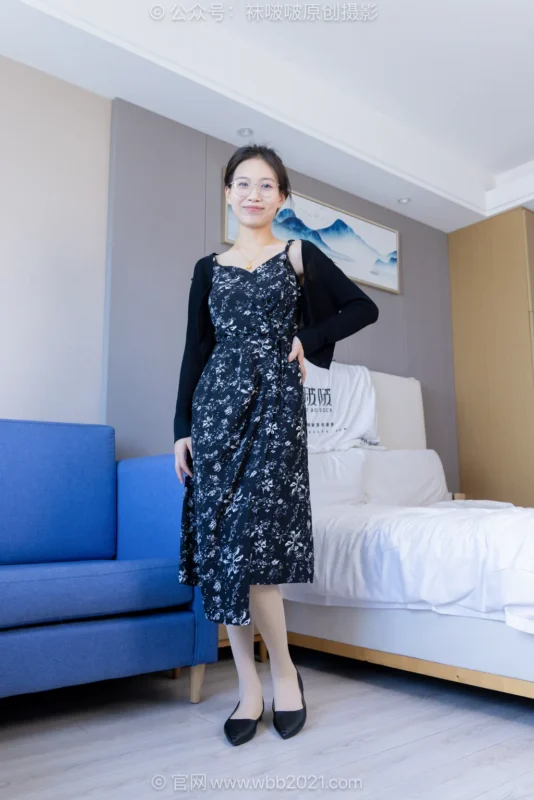 [BoBoSocks袜啵啵]NO.648 芝士-两双平底鞋、厚肉丝、薄肉丝[153P/1V/6.61GB]-无料摄影圈