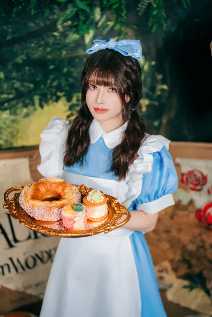 鹿八岁 NO.030 – 爱丽丝梦游仙境[24P/960MB]插图3