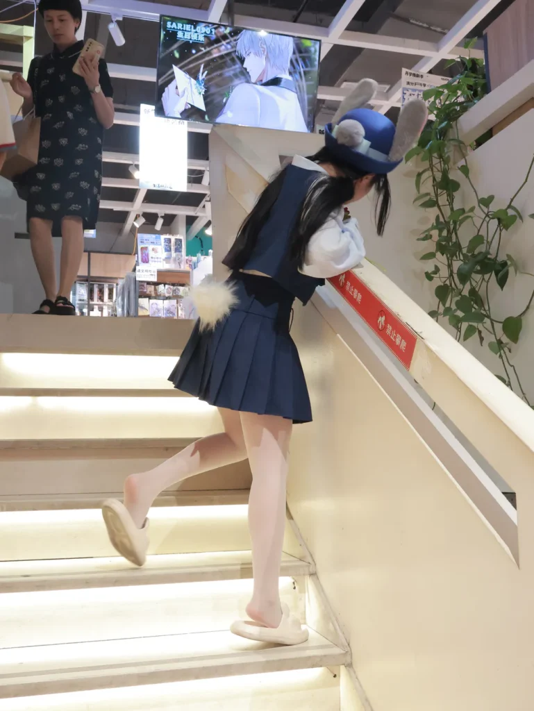 小羊蛋卷 051 同学上课了兔子警官[9P/97M]插图