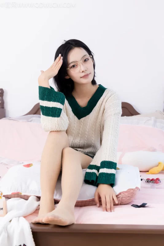 物恋传媒 NO.2616 小爱-三双高跟凉鞋、薄肉丝、裸足[163P/1V/7.77GB]-无料摄影圈