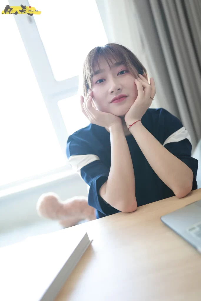 凡夫摄影 NO.0010 – 丽娜 伊人浅笑[190P/1V/6.49GB]插图2