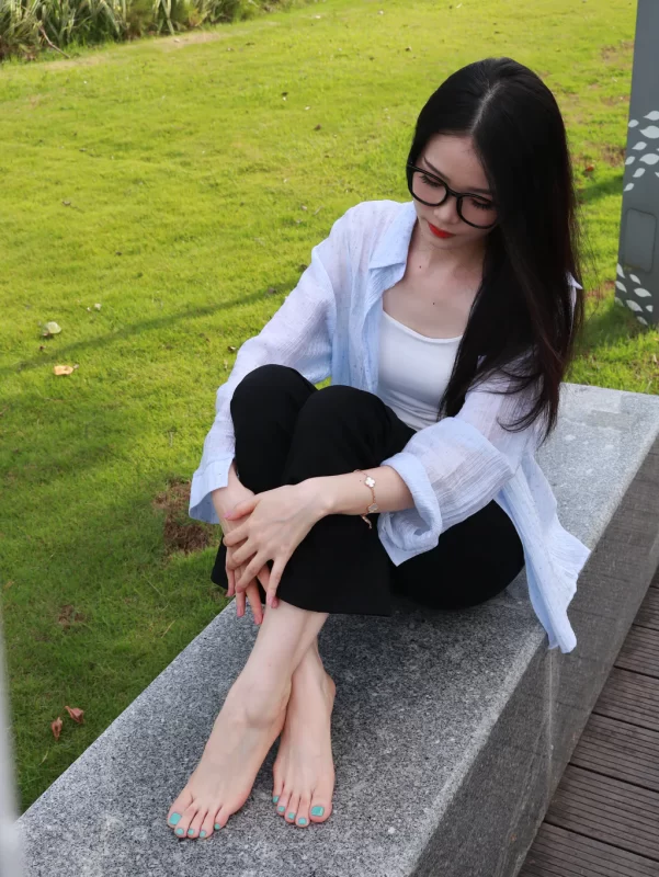 约拍系列 017号作品 攻速鞋室外[284P/37V/6.56GB]-无料摄影圈