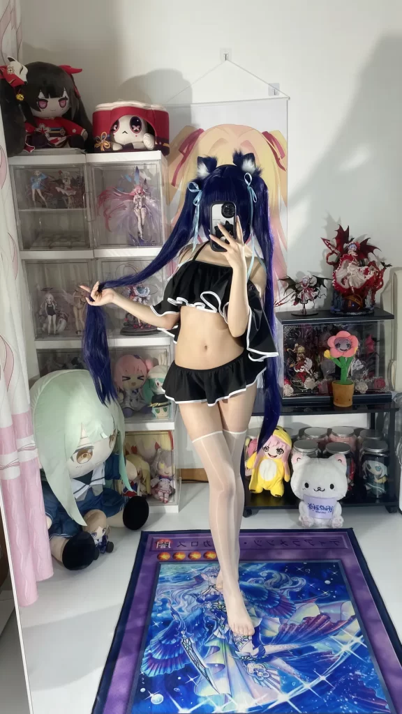 白栎Shirly NO.010 – 黑见茜香[119P/1.13GB]插图1