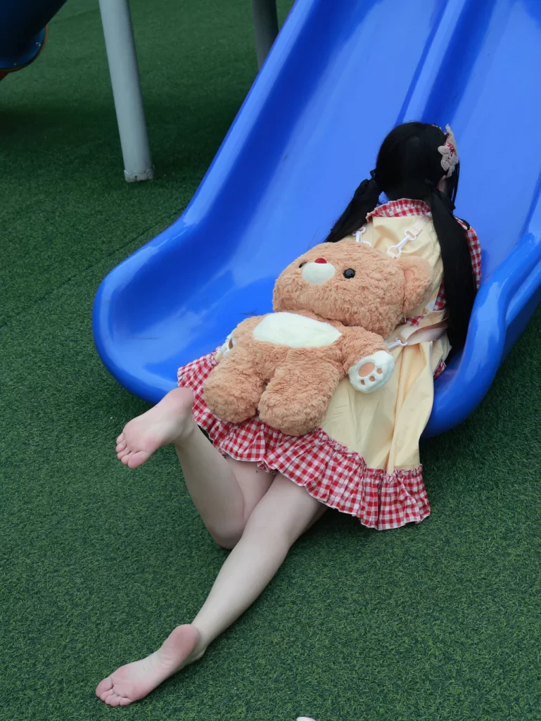 小羊蛋卷 061 小熊连衣裙[17P/215M]插图1