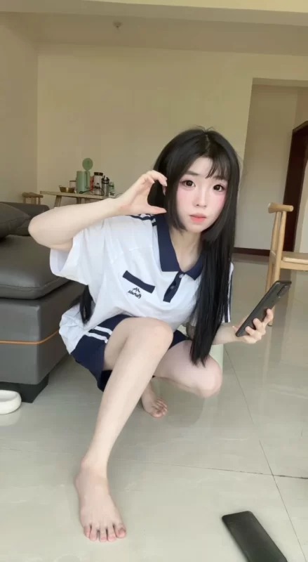 小羊蛋卷 064 学生服2.0[6P/35M]-无料摄影圈