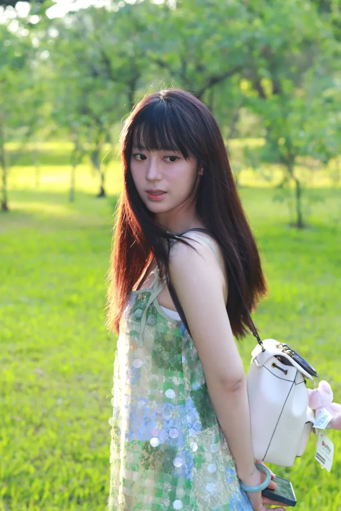 约拍系列 020号作品 超高颜值短裙学生妹小姐姐[333P/12V/4.83GB]插图3