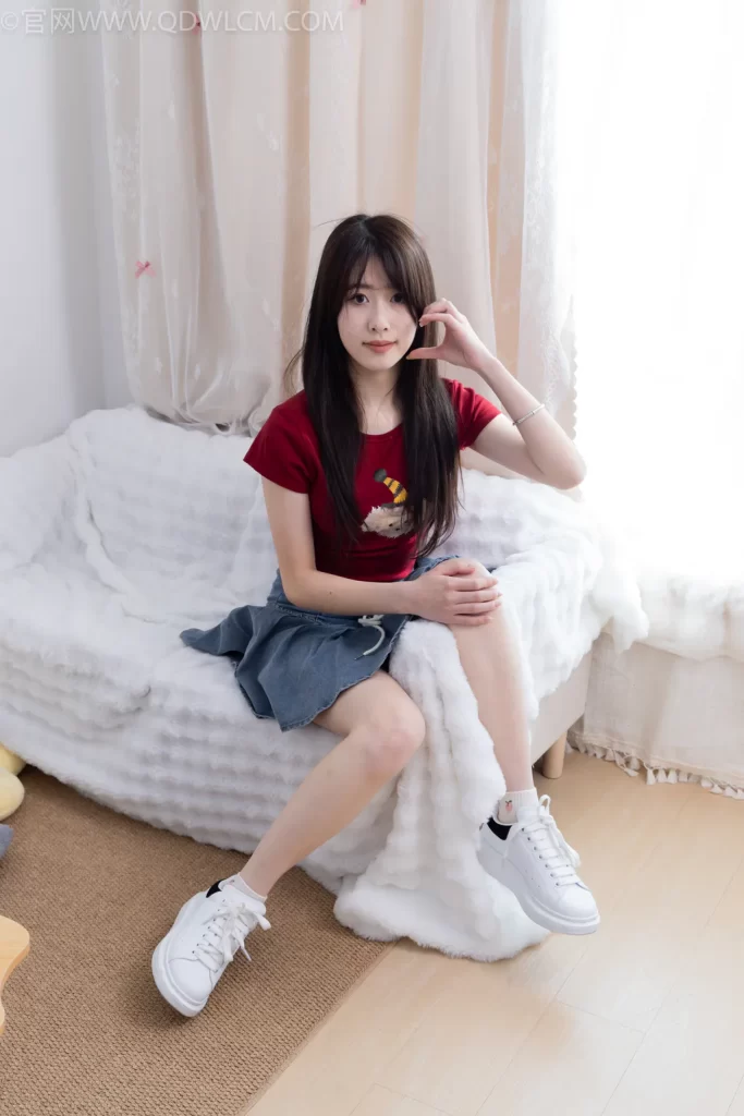 物恋传媒 NO.2627 麦穗-板鞋、白棉袜、裸足[156P/1V/4.04GB]插图2