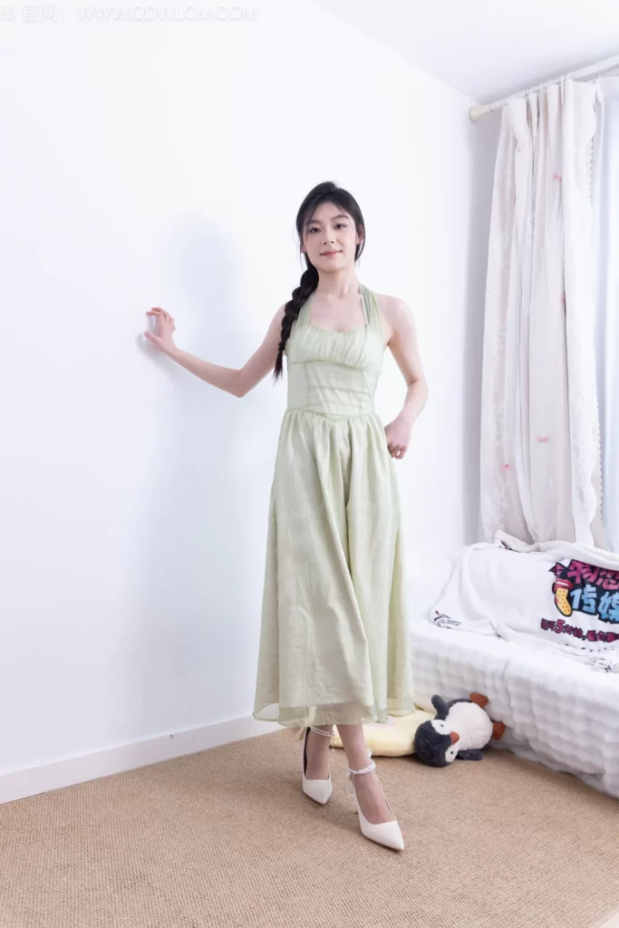 物恋传媒 NO.2634 桔梗-高跟鞋、薄肉丝[150P/1V/3.29GB]插图1