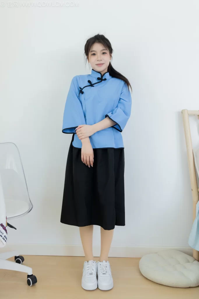 物恋传媒 NO.2639 闪闪-板鞋、厚肉丝、民国风[158P/1V/3.89GB]插图1