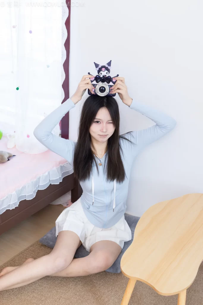 物恋传媒 NO.2650 南星-板鞋、白棉袜、裸足[149P/1V/3.39GB]插图1