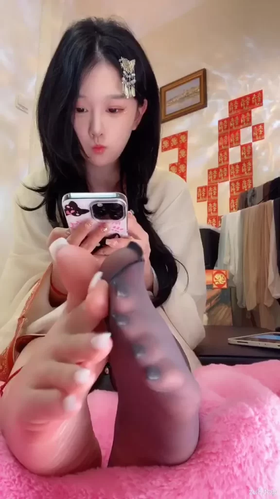 易直播美脚直播视频精选22部合集 [22V/6.0G]插图4