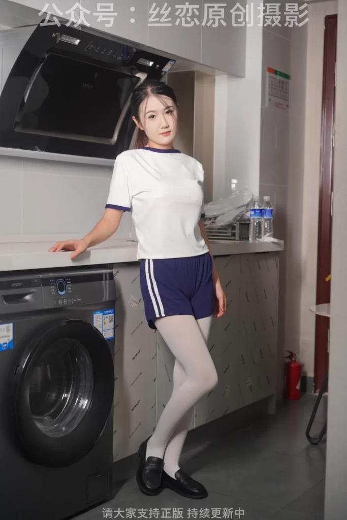 丝恋摄影 NO.006 幺幺-厚白丝 乐福鞋 水手服[159P/1V/5.38GB]插图1