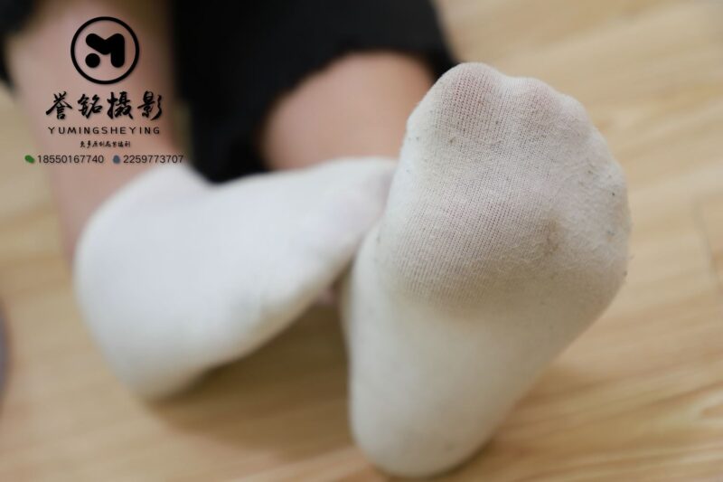 [誉铭传媒]袜足摄影 2019年 NO.005 白棉袜[73P/2V/1.20GB]-无料摄影圈