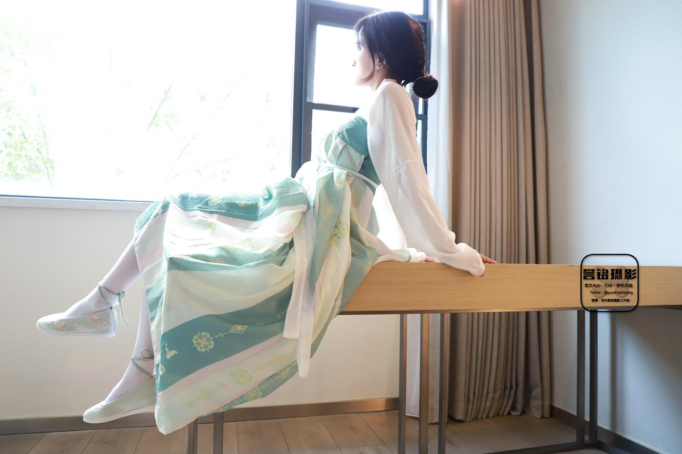 [誉铭传媒]袜足摄影 2022年 NO.025[109P/1V/1.18GB]插图2