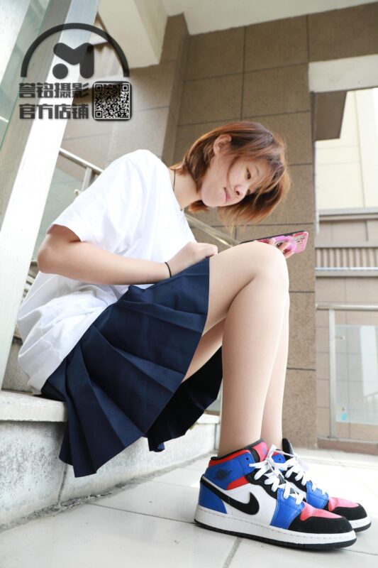 [誉铭传媒]袜足摄影 2020年 NO.044[80P/1V/844MB]-无料摄影圈