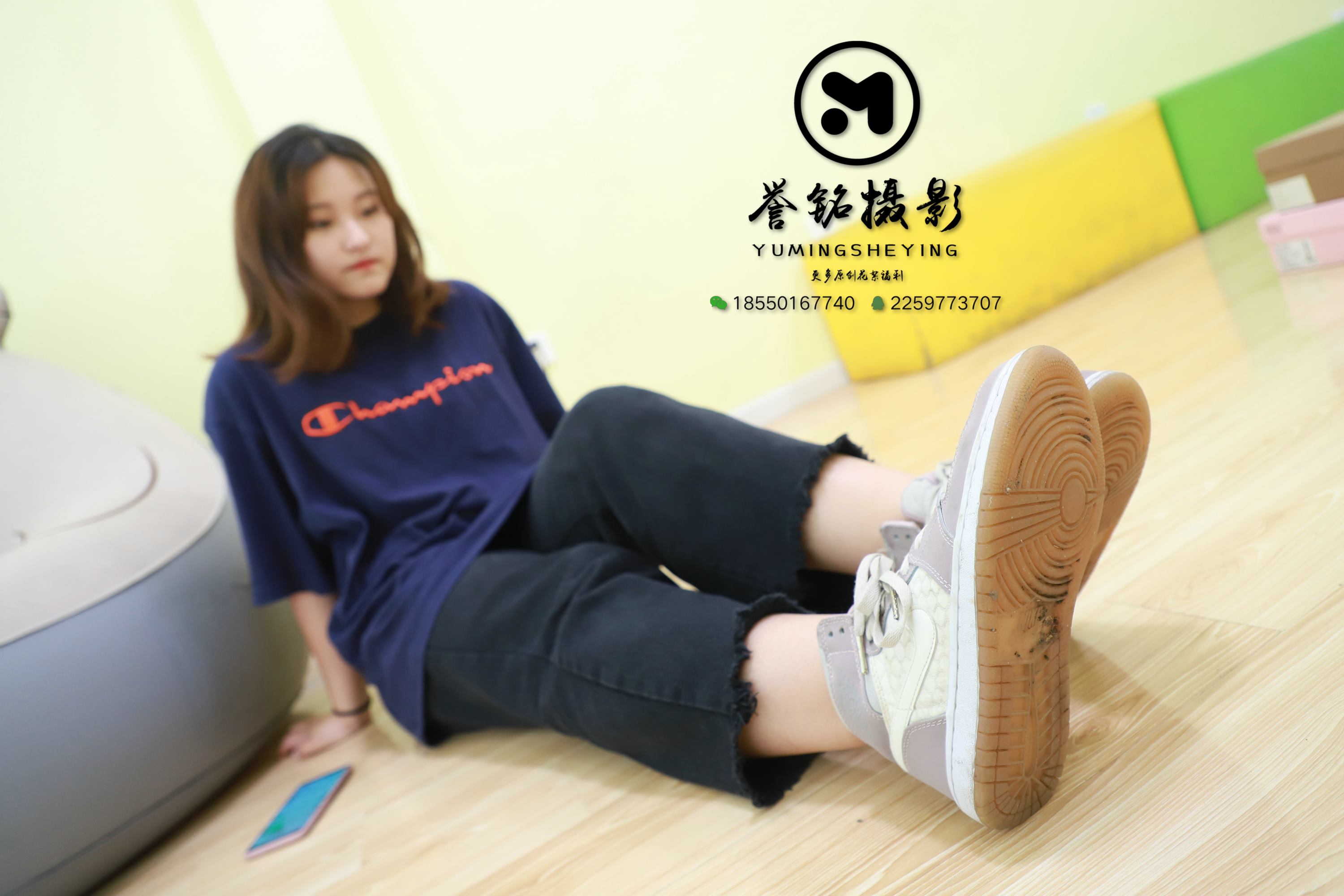 [誉铭传媒]袜足摄影 2019年 第五期挠脚作品[73P/1V/979MB]插图2