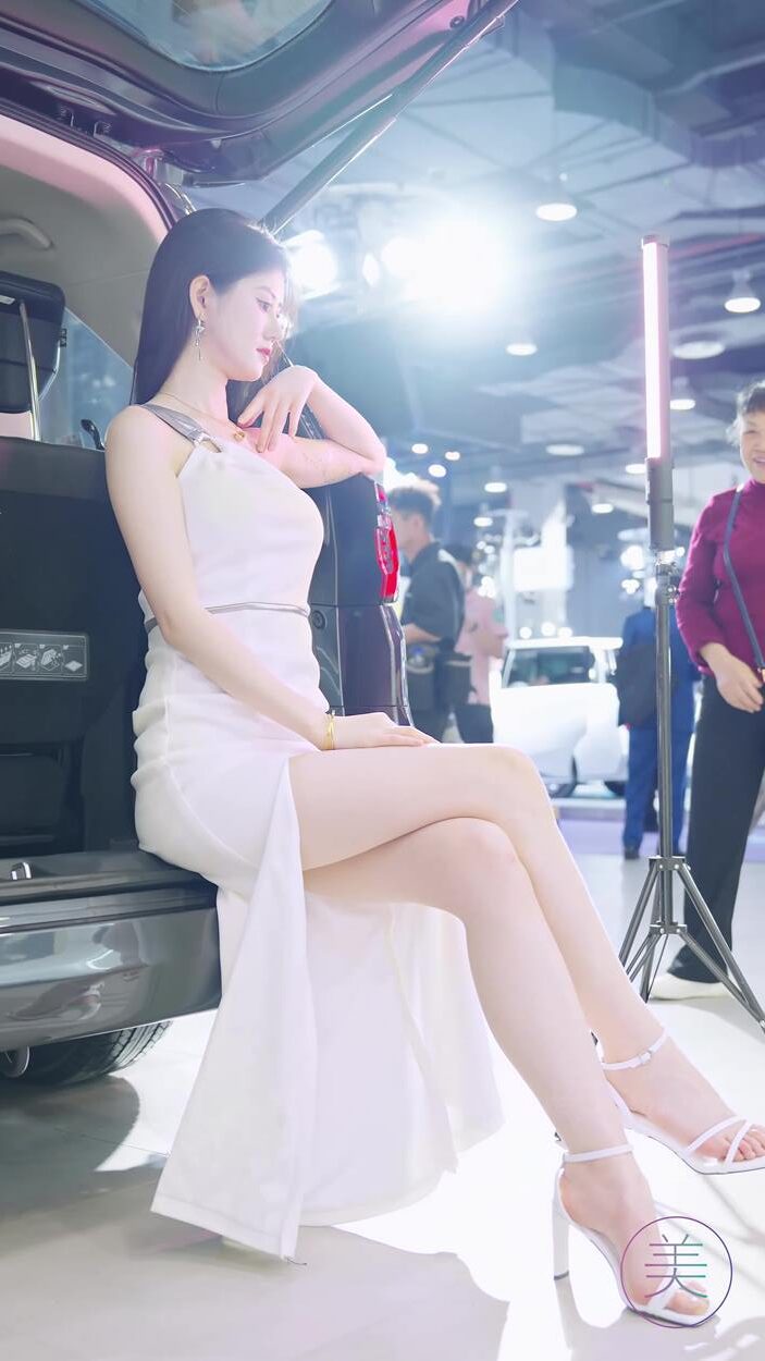 NO.1060 2024 广州华南车展 Racing Model 车模01[1V/435MB]插图