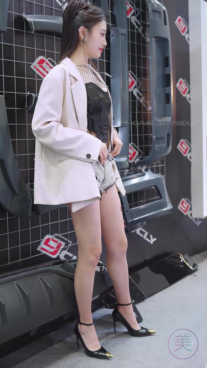 NO.1067 2024 深圳改装车展 Auto Salon 车模抖音网红随拍 68[1V/204MB]插图1