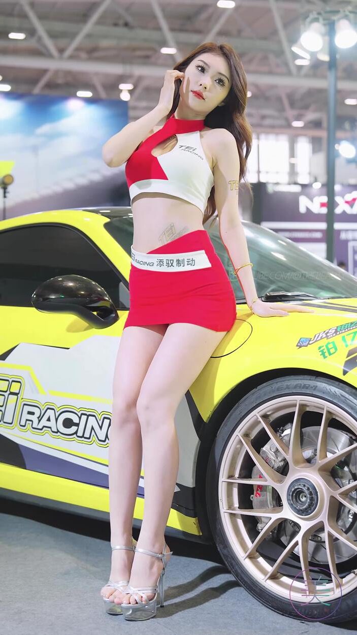 NO.1077 2024 深圳改装车展 Auto Salon 车模抖音网红随拍 73[1V/399MB]插图3