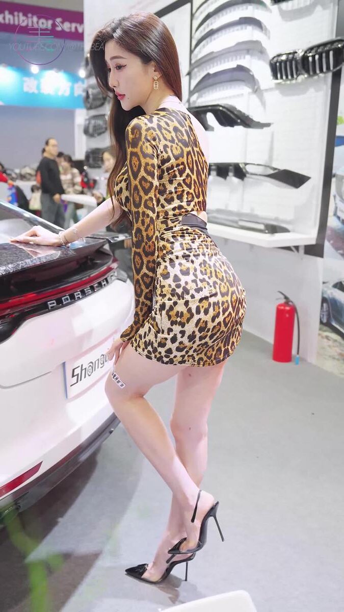 NO.1167 2024 深圳改装车展 Auto Salon 车模抖音网红随拍 103[1V/366MB]插图1