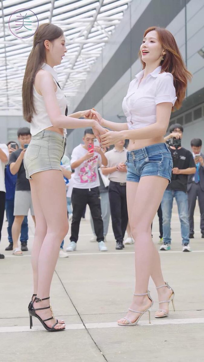 NO.1177 2024 深圳粤港澳大湾区车展 Model 车模随拍 33[1V/419MB]插图3