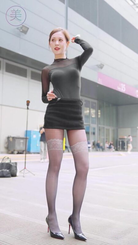 NO.1178 2024 深圳粤港澳大湾区车展 Model 车模随拍 34[1V/562MB]-无料摄影圈