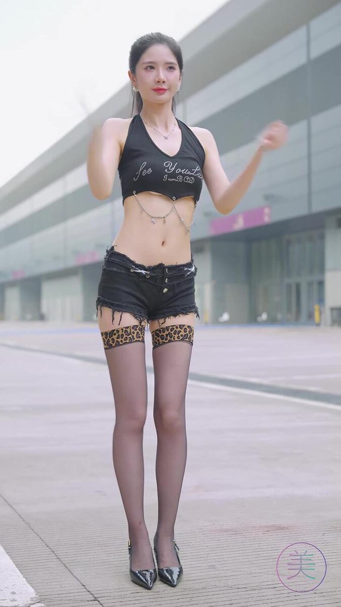 NO.1186 2024 深圳粤港澳大湾区车展 Model 车模随拍 47[1V/664MB]插图2