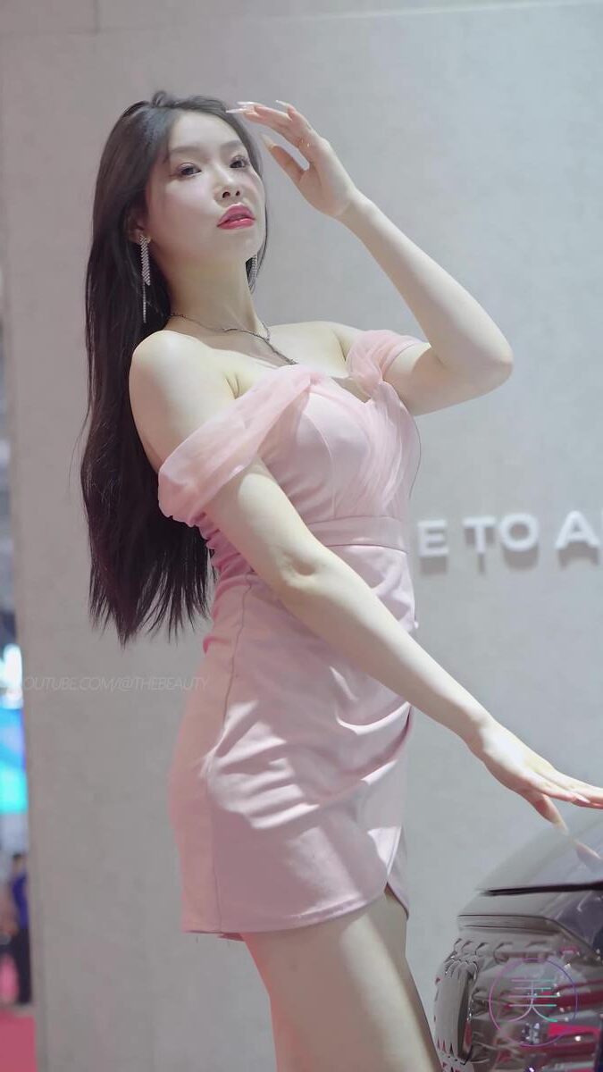 NO.1232 2023 东莞秋季车展 Racing Model 车模抖音网红随拍车模08[1V/278MB]插图2