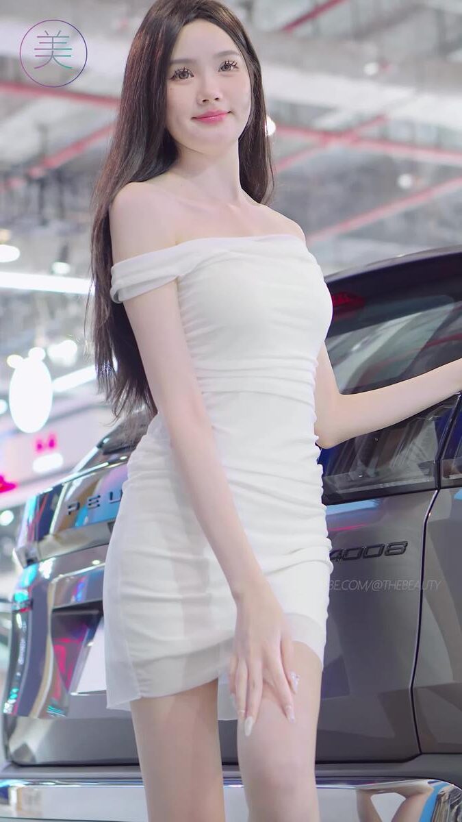 NO.1233 2023 东莞秋季车展 Racing Model 车模抖音网红随拍车模09[1V/194MB]插图2