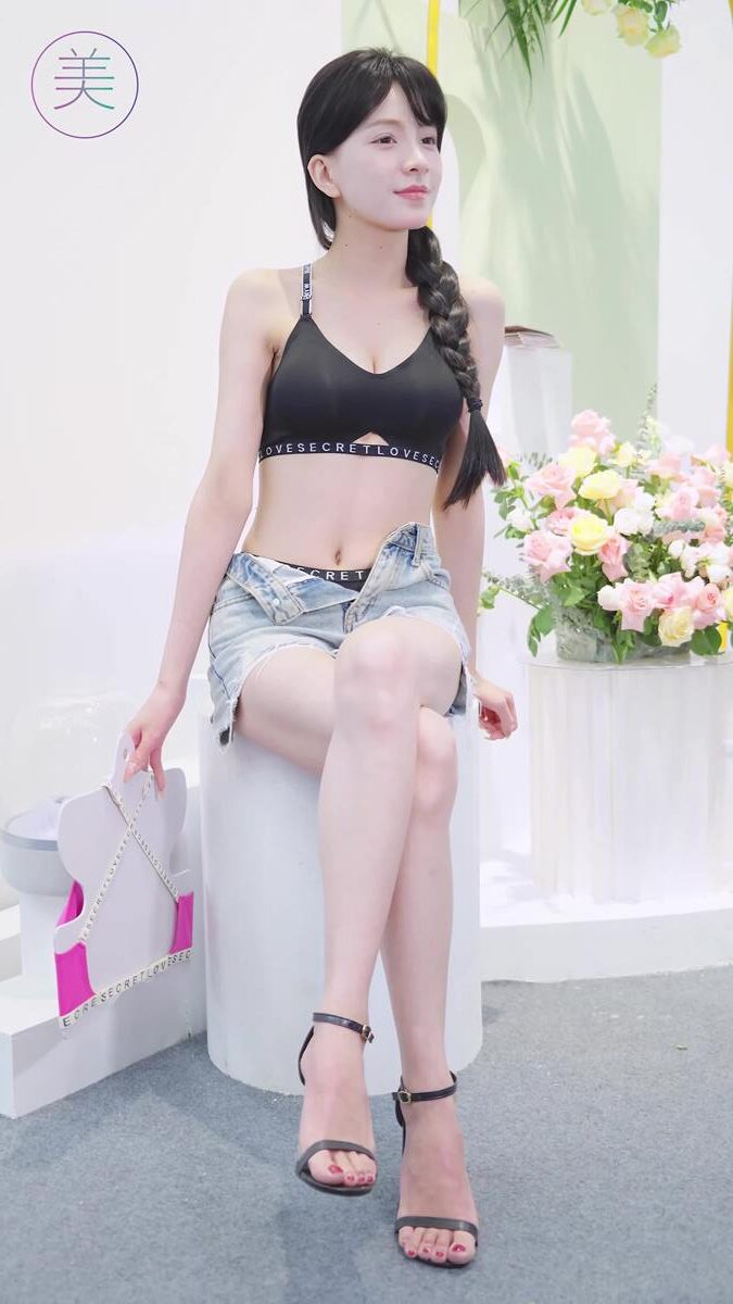 NO.1264 2024 深圳SIUF内衣展 内衣秀 Racing Model 09[1V/325MB]插图1