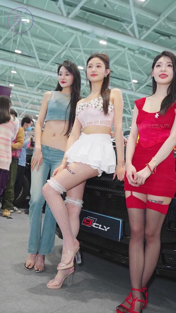 NO.1299 2024 深圳改装车展 Auto Salon 车模抖音网红随拍 128[1V/177MB]插图2