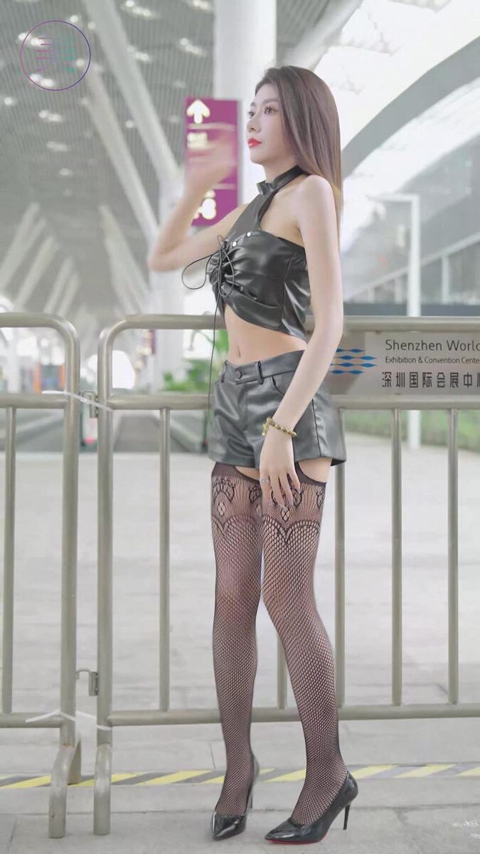 NO.1312 2024 深圳粤港澳大湾区车展 Model 车模随拍 106[1V/175MB]插图1