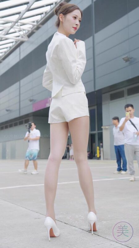 NO.1317 2024 深圳粤港澳大湾区车展 Model 车模随拍 111[1V/425MB]-无料摄影圈