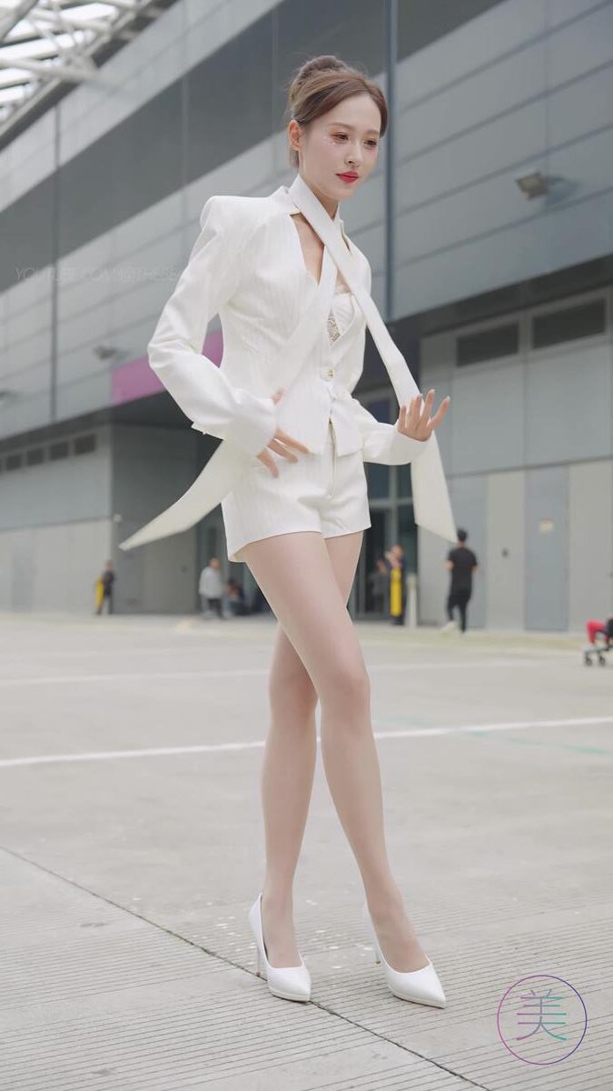 NO.1317 2024 深圳粤港澳大湾区车展 Model 车模随拍 111[1V/425MB]插图1