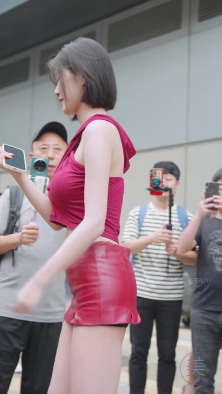 NO.1322 2024 深圳粤港澳大湾区车展 Model 车模随拍 116[1V/229MB]-无料摄影圈