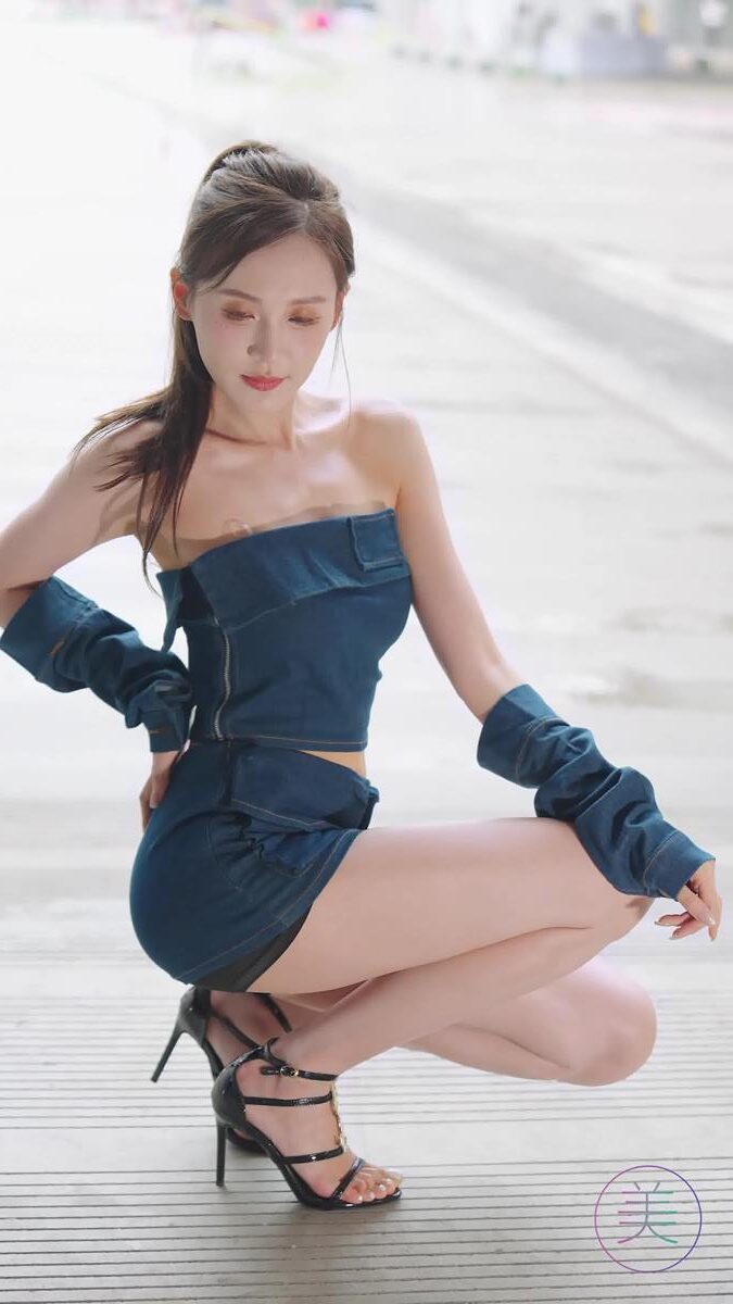 NO.1330 2024 深圳粤港澳大湾区车展 Model 车模随拍 124[1V/214MB]插图3