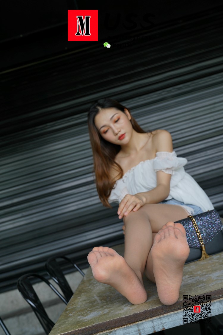 [MussGirl慕丝女郎]NO.014 英语老师Mr.yuanyuan“丝”生活2 [95P/212MB]插图1