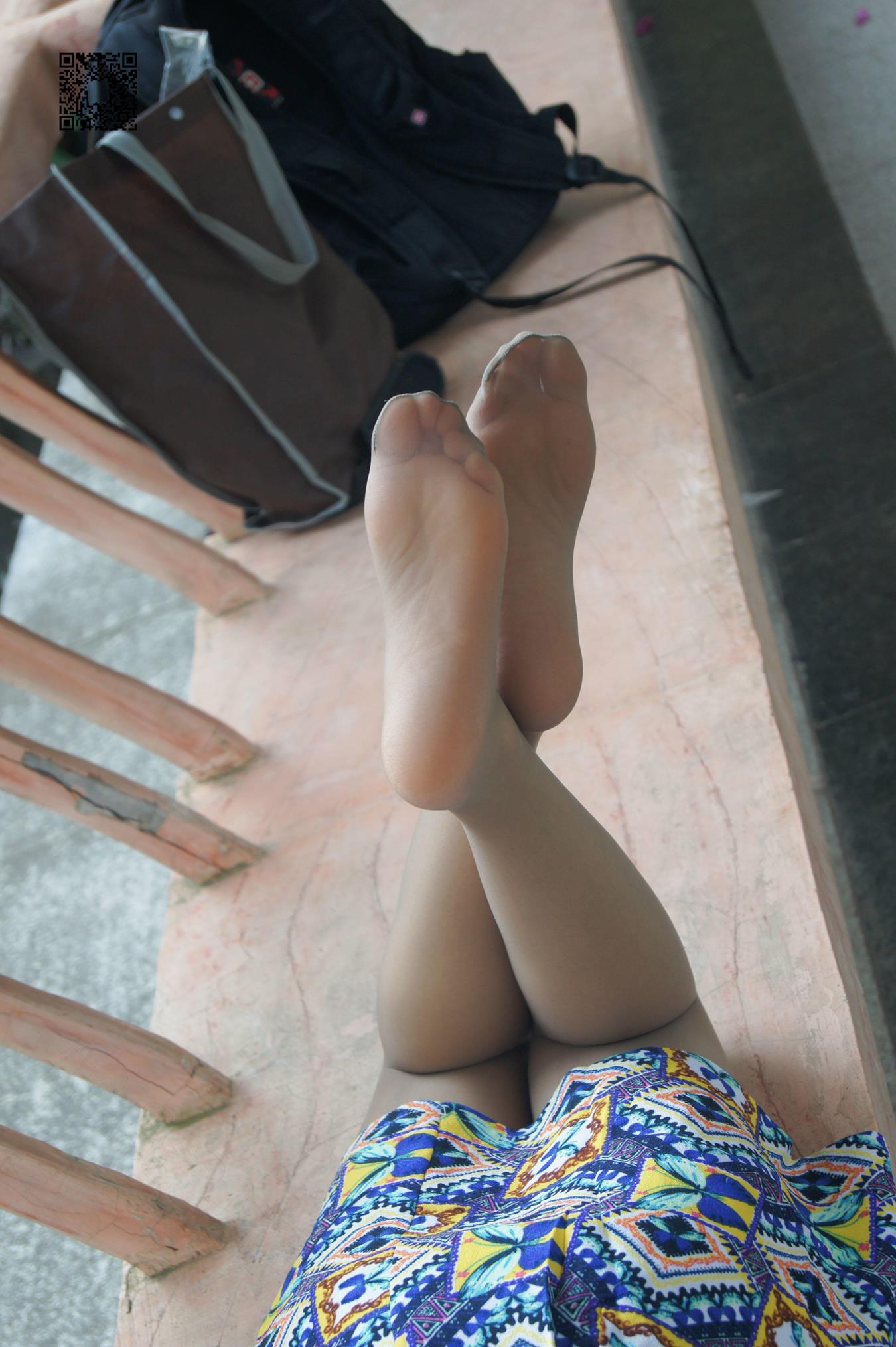 [MussGirl慕丝女郎] 学妹系列 22 她是一名白衣天使-每足特写2 [111P/122MB]插图