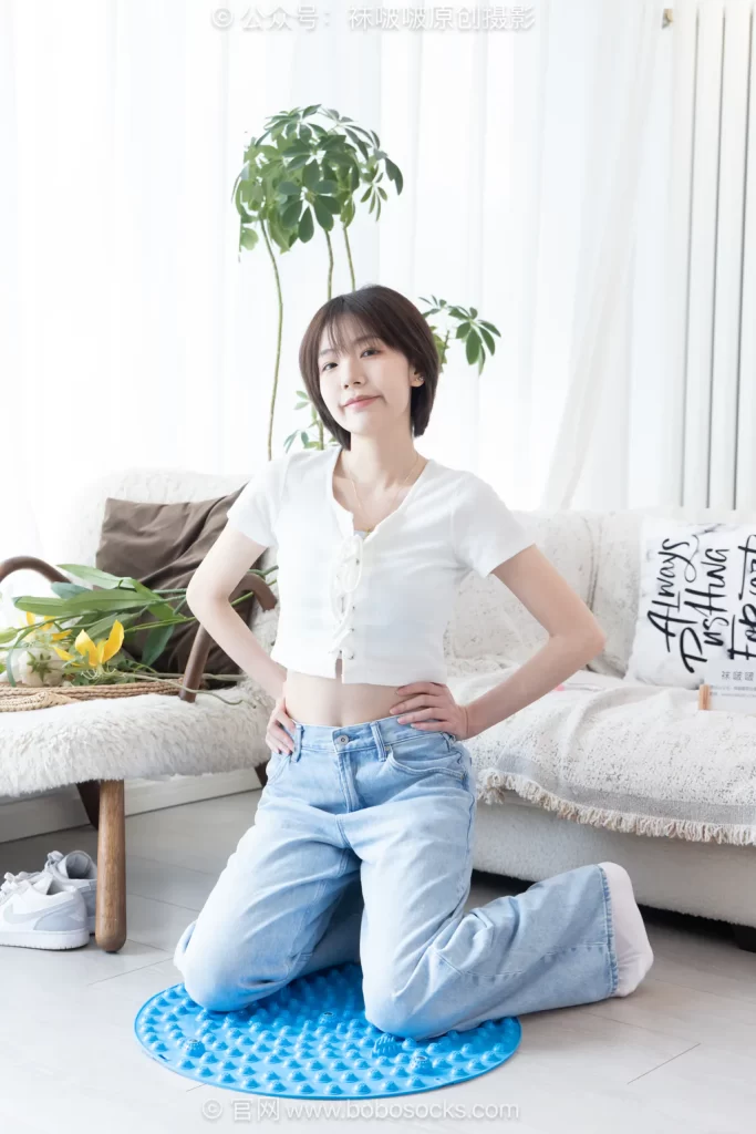 [BoBoSocks袜啵啵]NO.708 小甜豆-板鞋、纯白棉袜、裸足[170P/1V/6.27GB]插图1