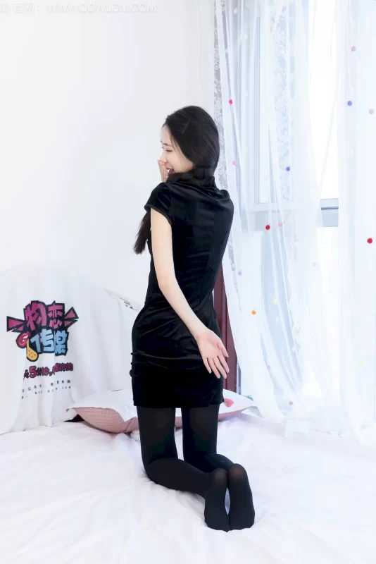 物恋传媒 NO.2743 菜菜-高跟鞋、厚黑丝[162P/1V/3.17GB]-无料摄影圈