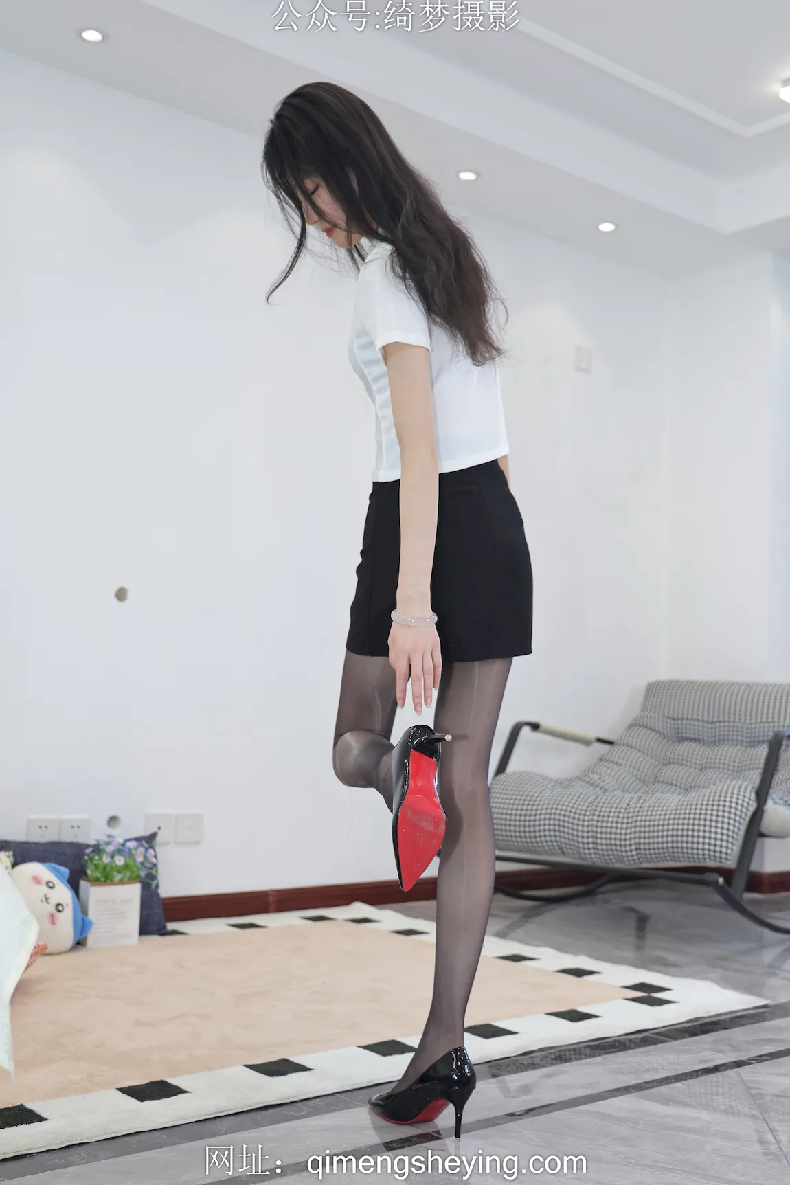 绮梦摄影 2026.03.01 NO.555 小艺 珍藏无修无水印版[465P/2V/11.2GB]插图1