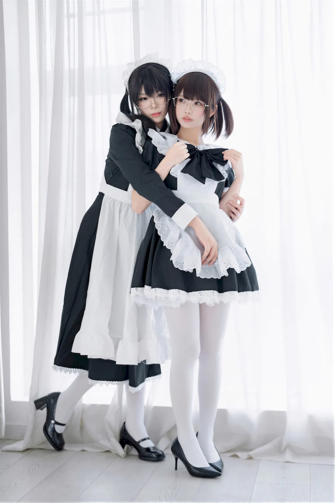 十万珍吱伏特 NO.009 x 轩萧学姐 – 双人女仆[110P/1V/1.27GB]插图1