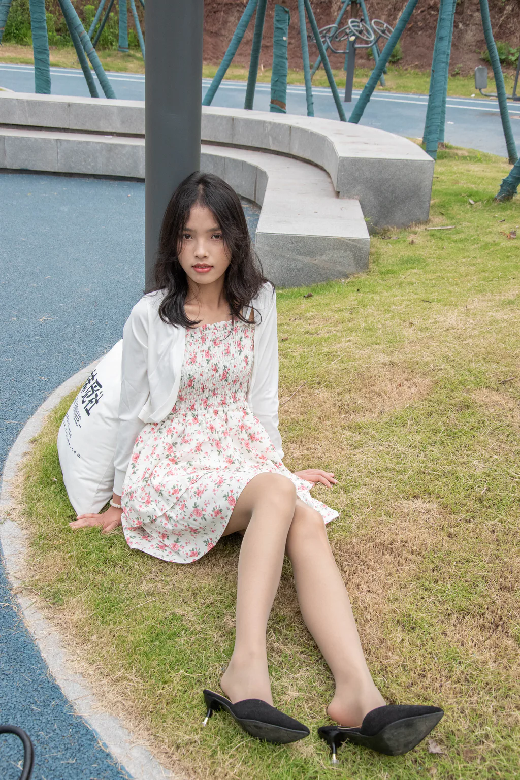 袜觅社 NO.018 小雪[88P/1V/4.00GB]-无料摄影圈