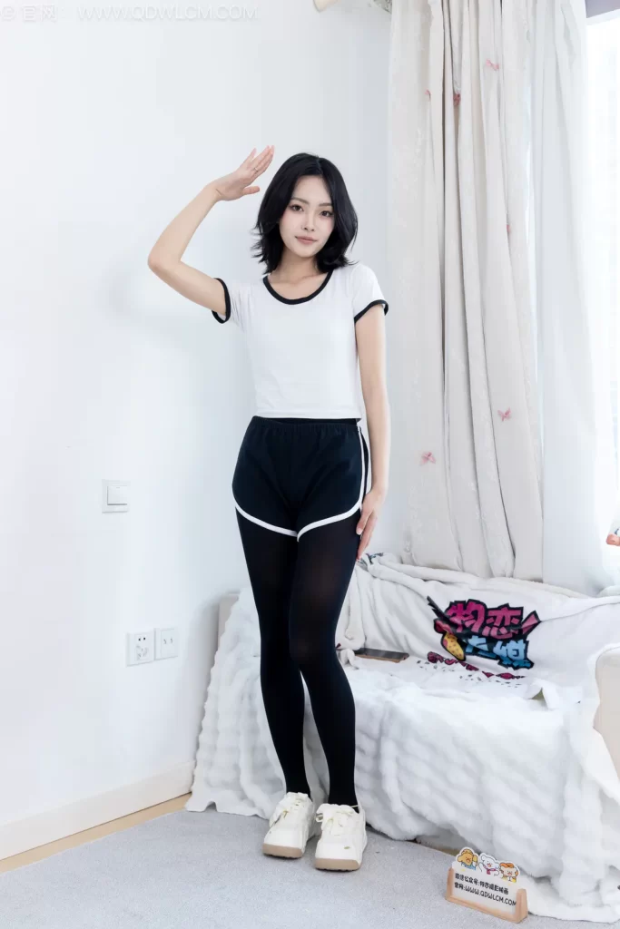 物恋传媒 NO.2777 小爱-运动鞋、厚黑丝、体操服[160P/1V/4.05GB]插图1