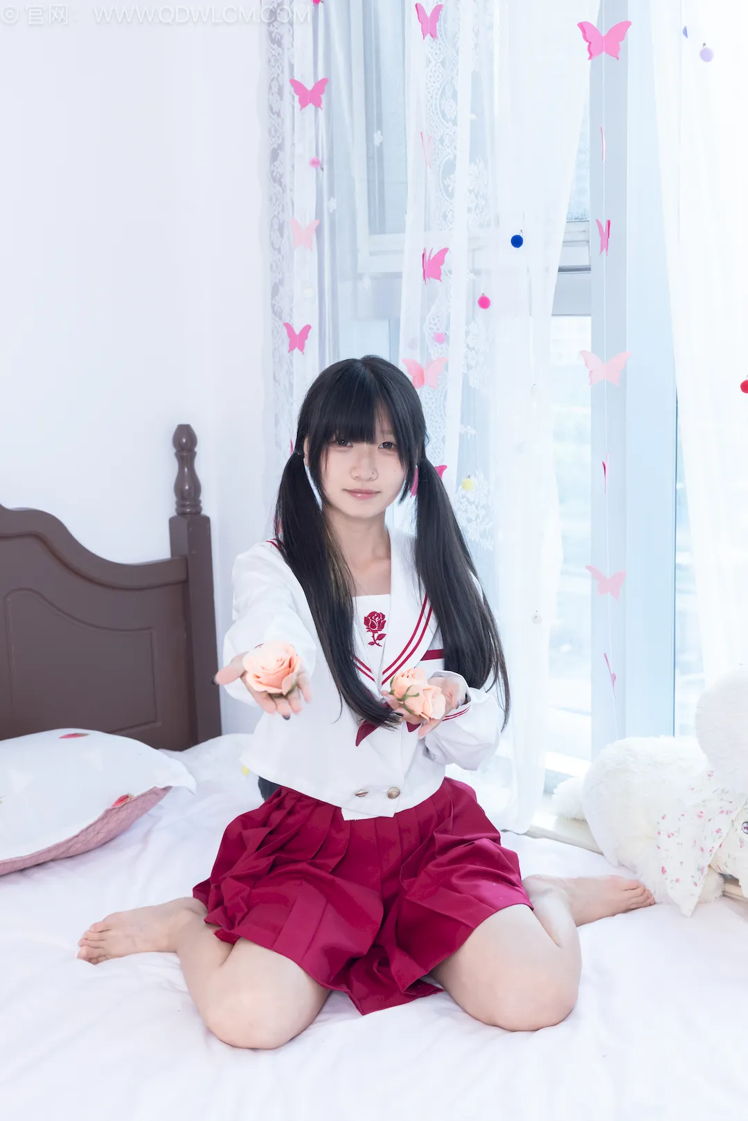 物恋传媒 NO.2799 小怜-高跟鞋、薄白丝小腿袜、裸足、jk制服[170P/1V/3.89GB]-无料摄影圈