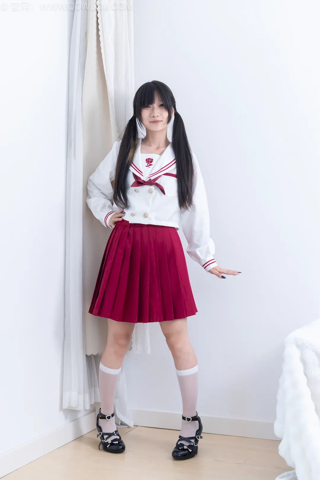 物恋传媒 NO.2799 小怜-高跟鞋、薄白丝小腿袜、裸足、jk制服[170P/1V/3.89GB]插图1