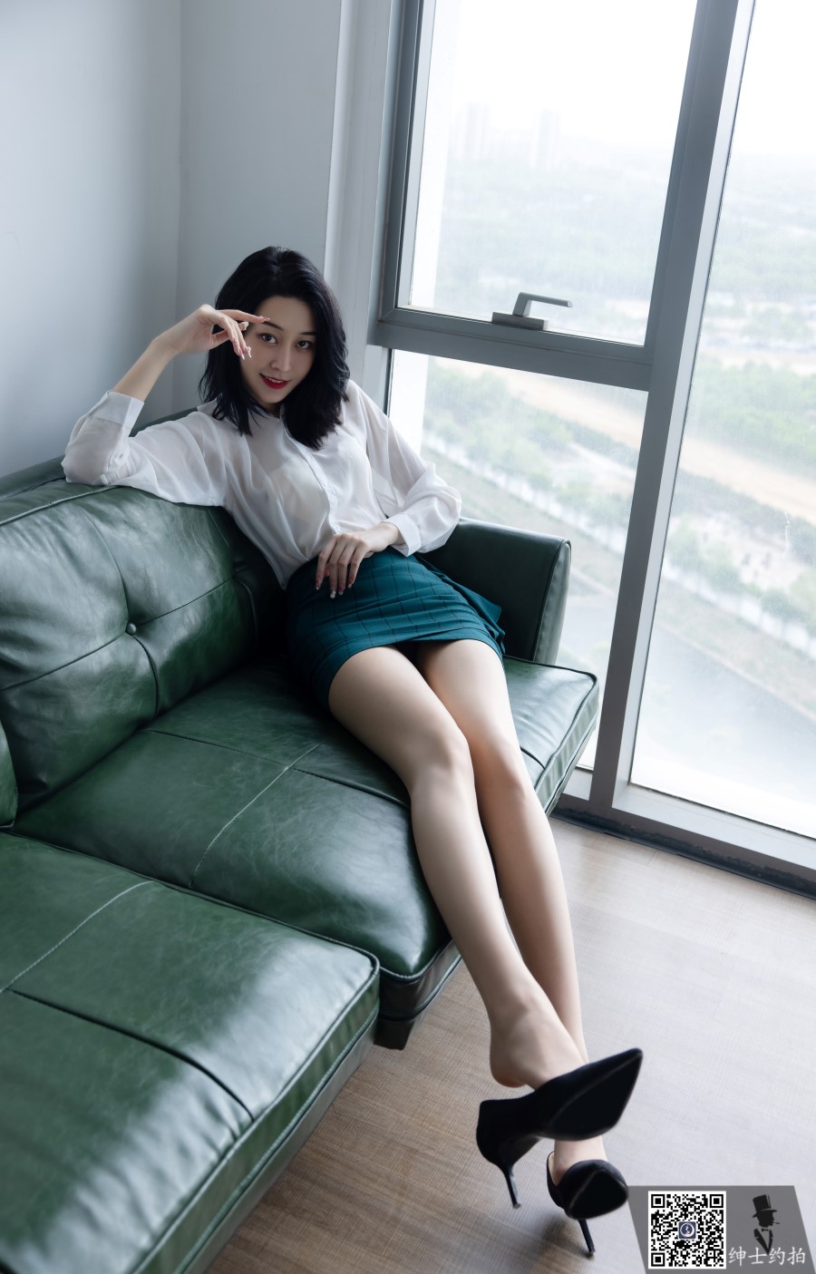 SHENSHI绅士 – SS005 依婷 [75P/161MB]插图