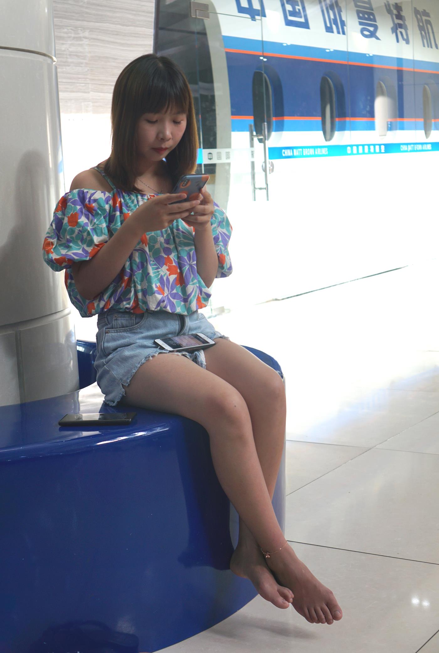 [Pary学生模拍] No.039 小燕的37码美jiao [77P/349MB]插图1