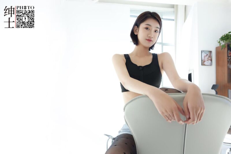SHENSHI绅士 - SS106 琳琳[42P/375MB]-无料摄影圈