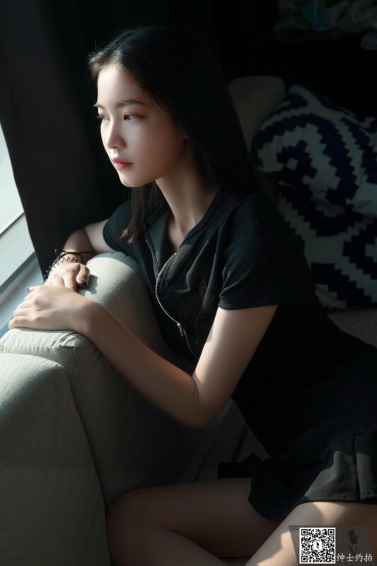 SHENSHI绅士 - SS154 李欣 [44P/148MB]-无料摄影圈